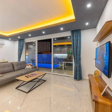 Montana Jakuzili Balayi Tatil Villasi Kaş