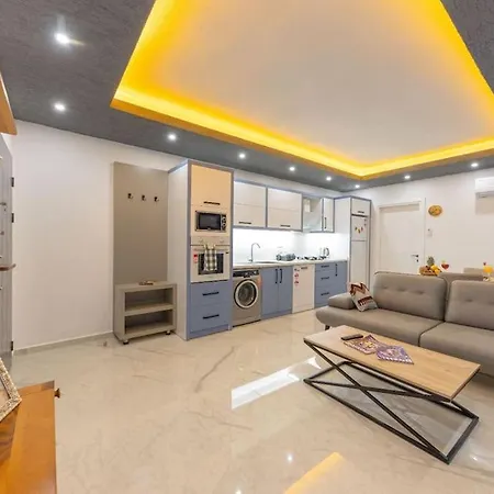 Vila Montana Jakuzili Balayi Tatil Villasi *